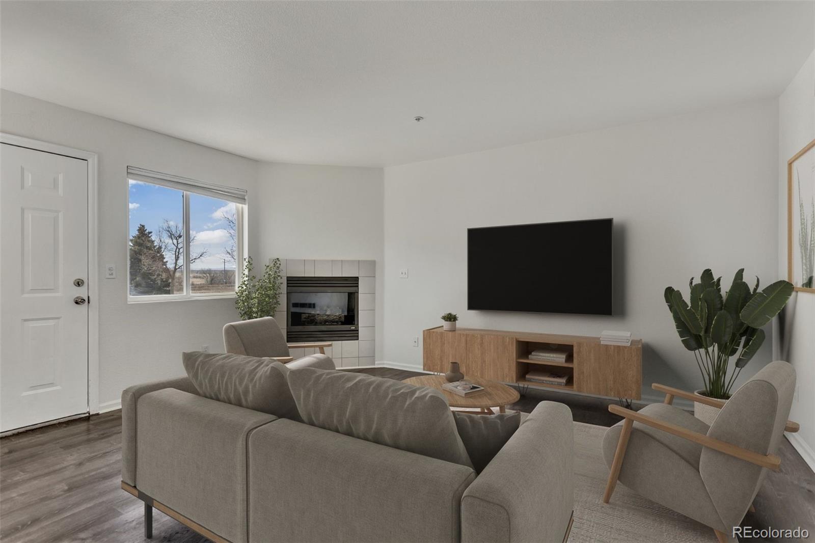 1601 Great Western Drive I6