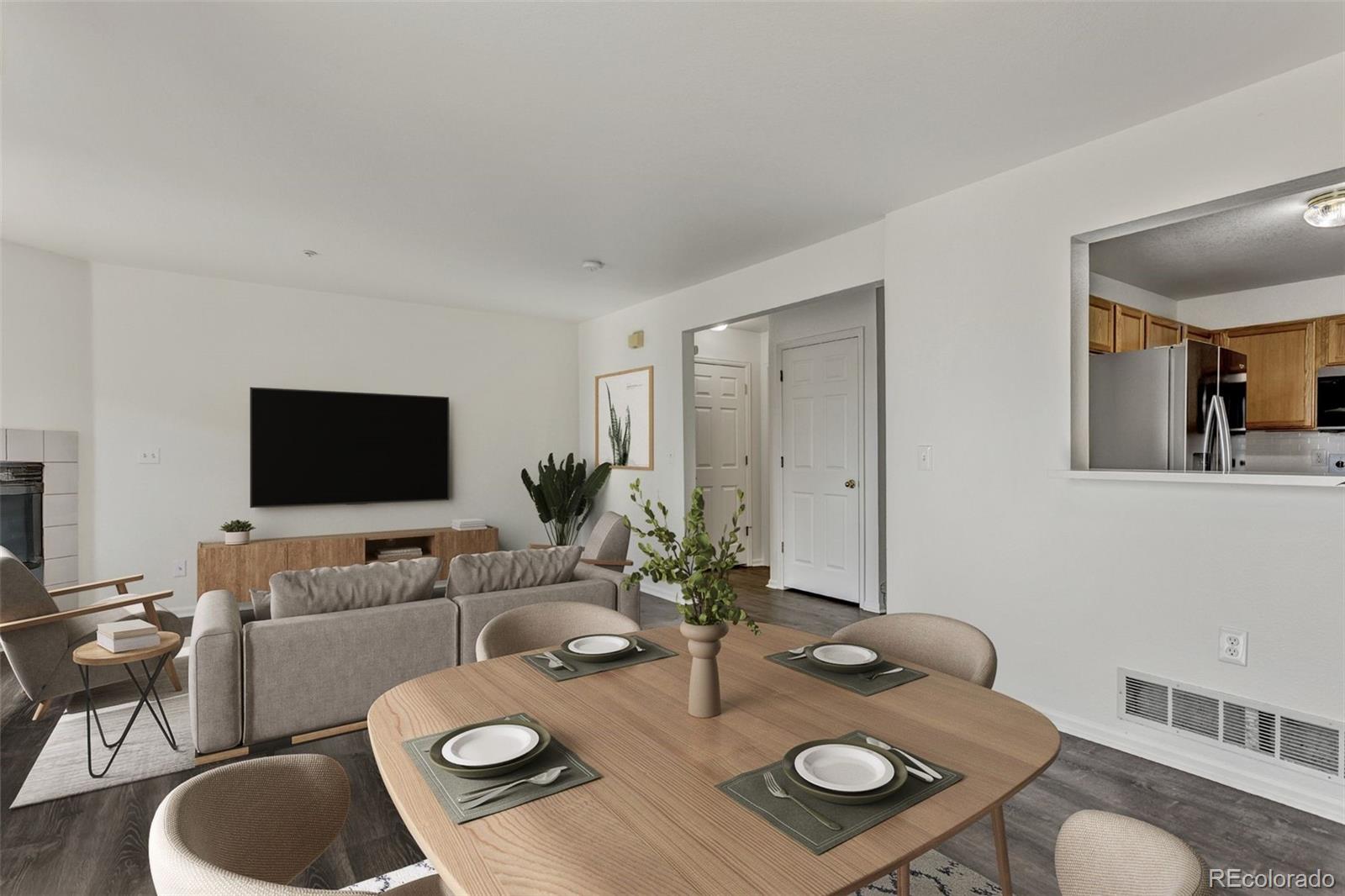 1601 Great Western Drive I6