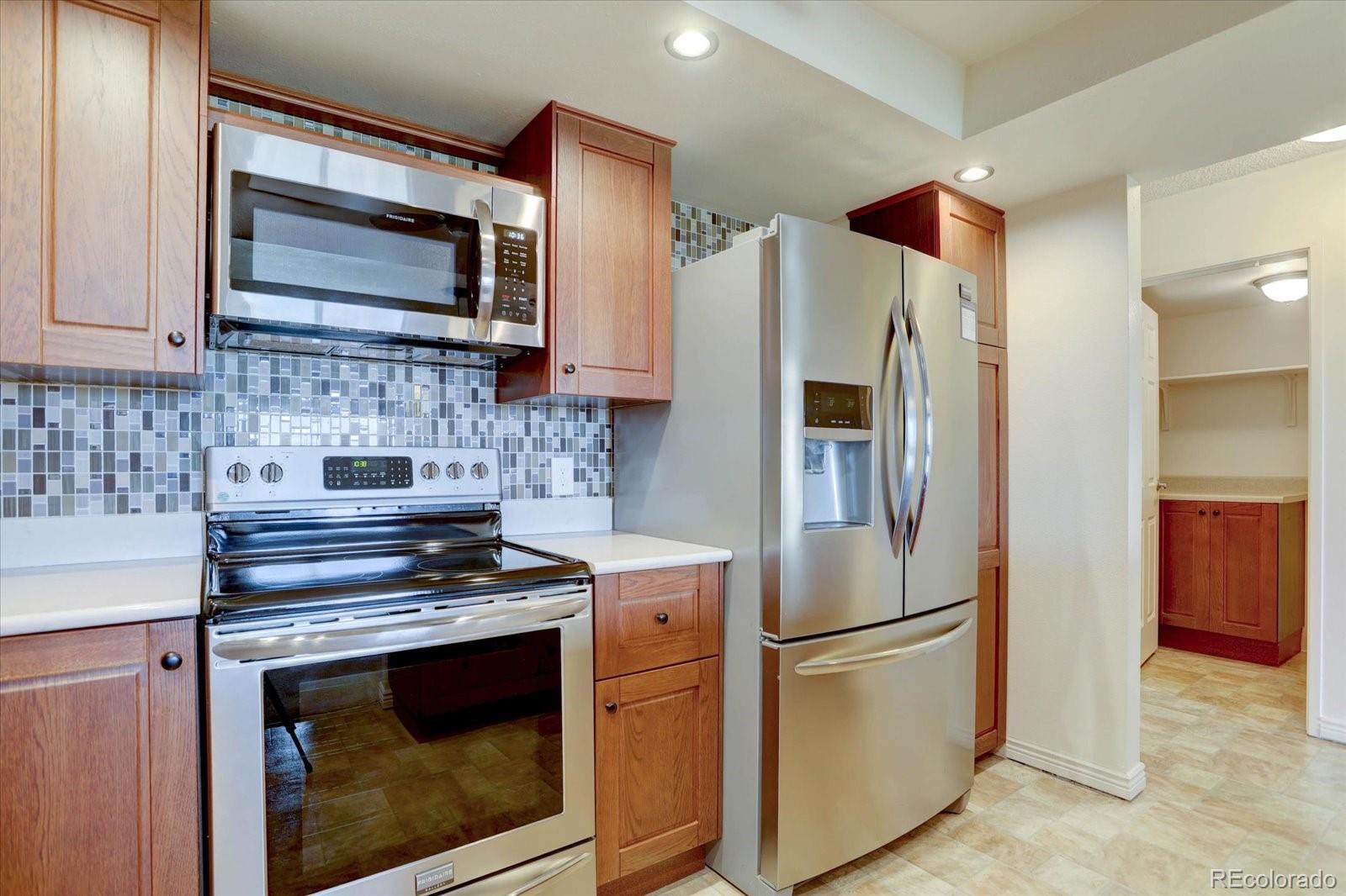 13901 E Marina Drive 511