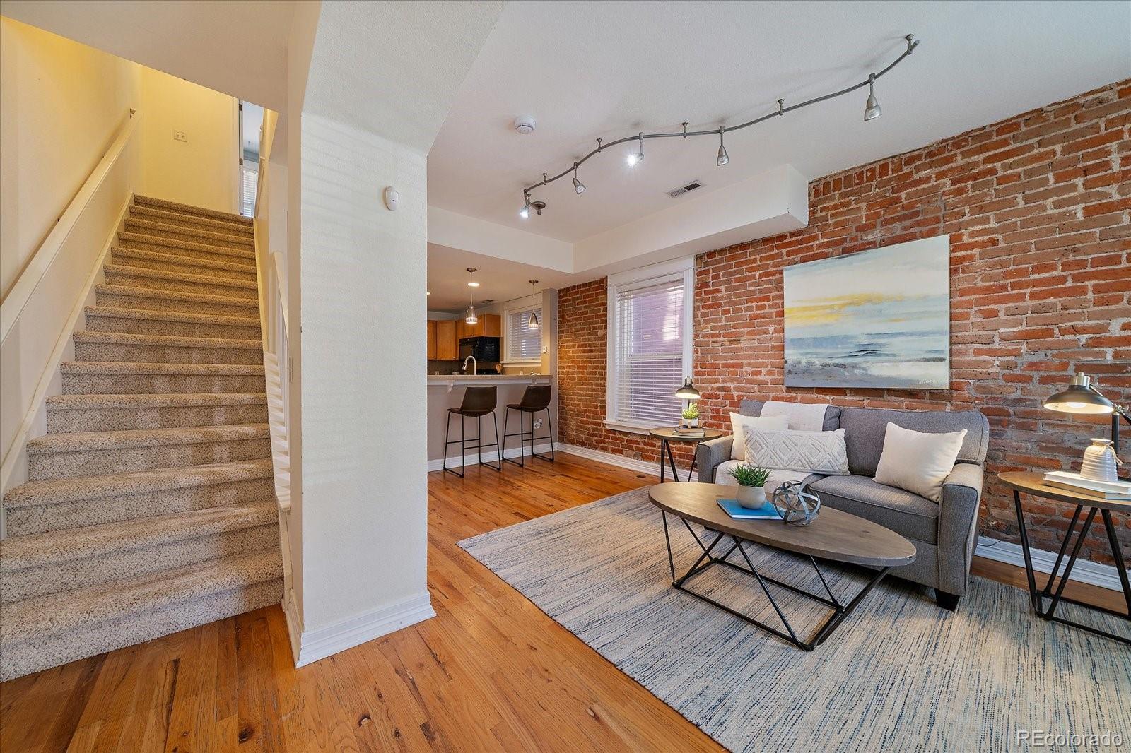 1576 N Franklin Street