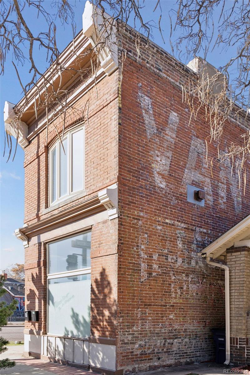 701 W 6th Avenue