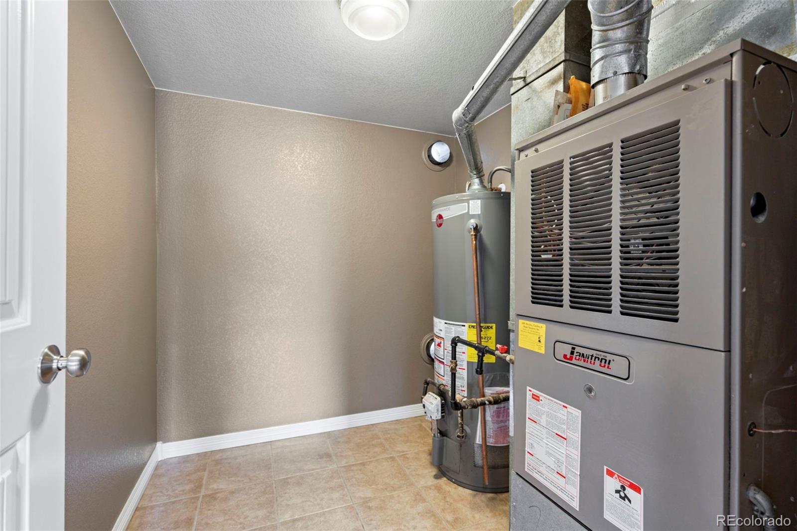 8330 Chase Drive, Arvada, CO 80003 — MLS #7334944 — photo 35 of 50