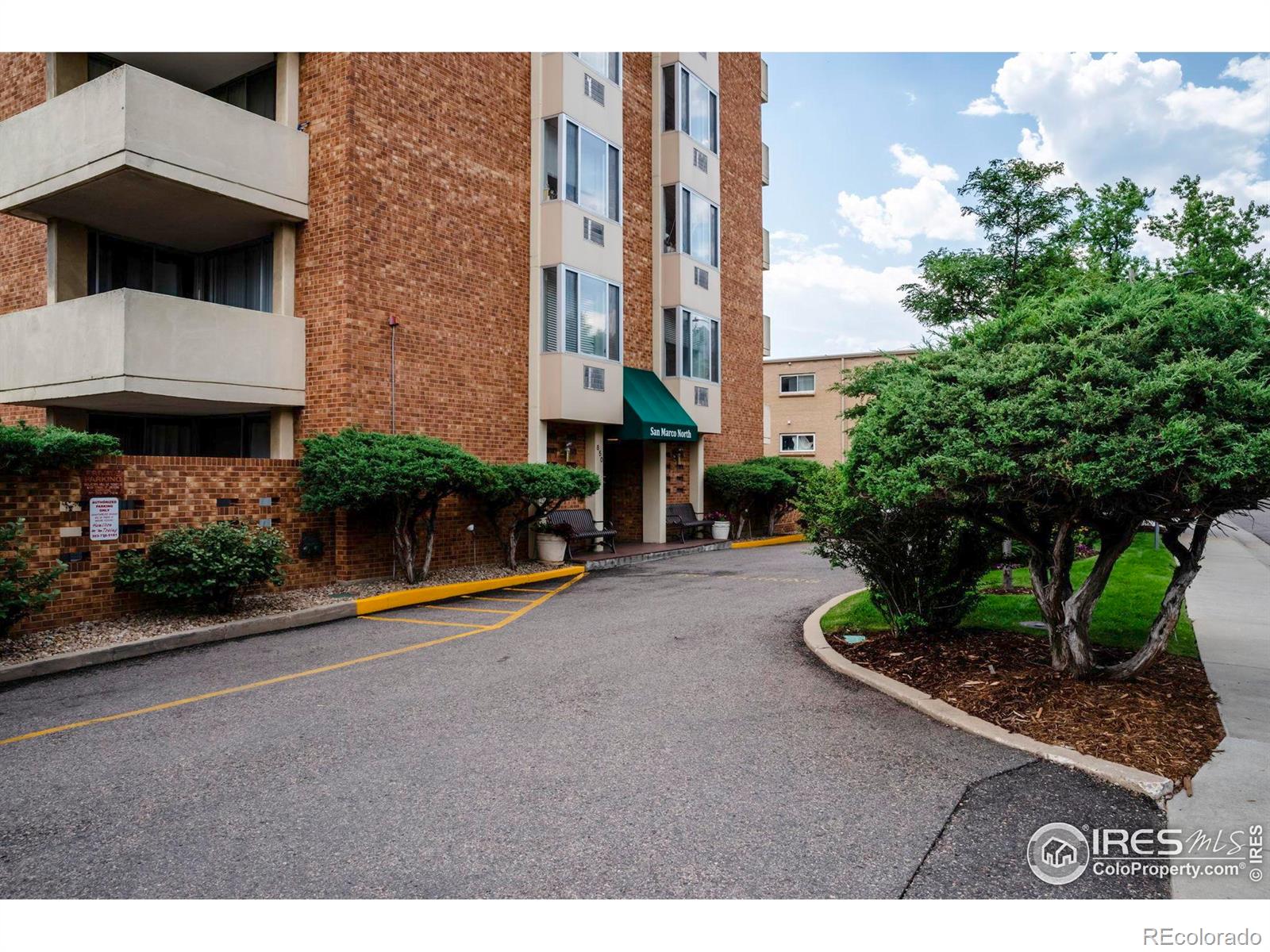 850 20th Street 403