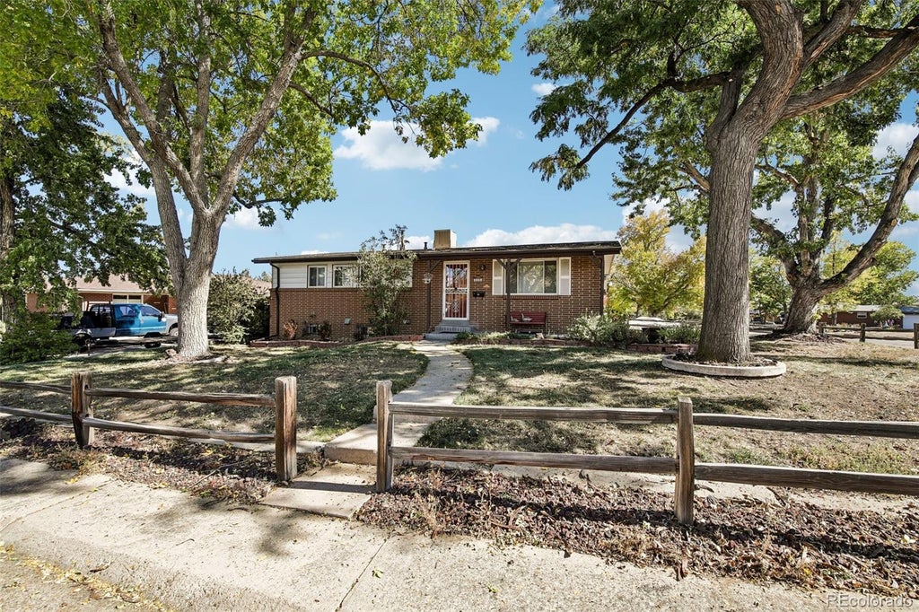Photo of 1694 S Balsam Street, Lakewood, CO 80232 (MLS # 2090811)
