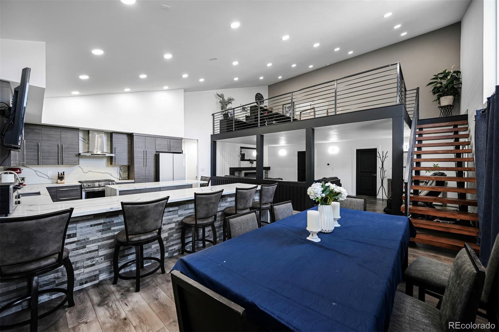 6360 W 1st Avenue, Lakewood, CO, 80226 3 6360 W 1st Avenue