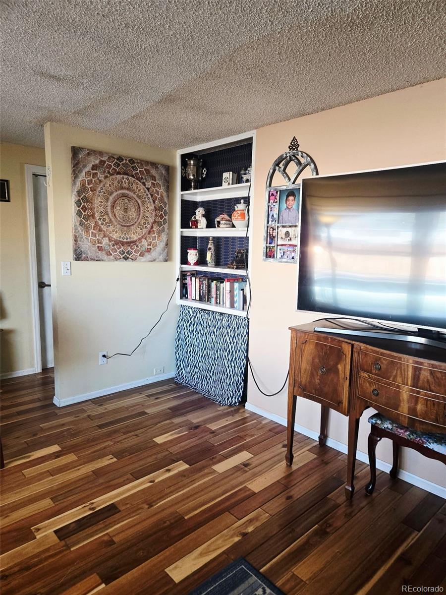 7155 Omaha Boulevard