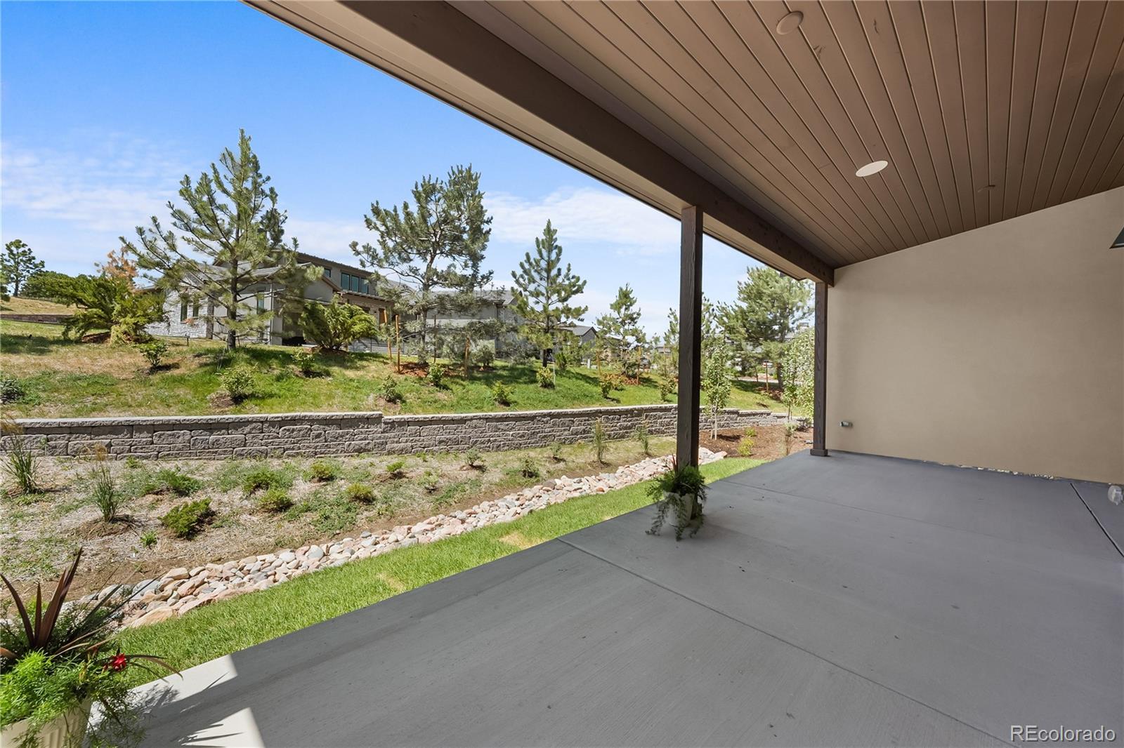 8015 Parnassus Place