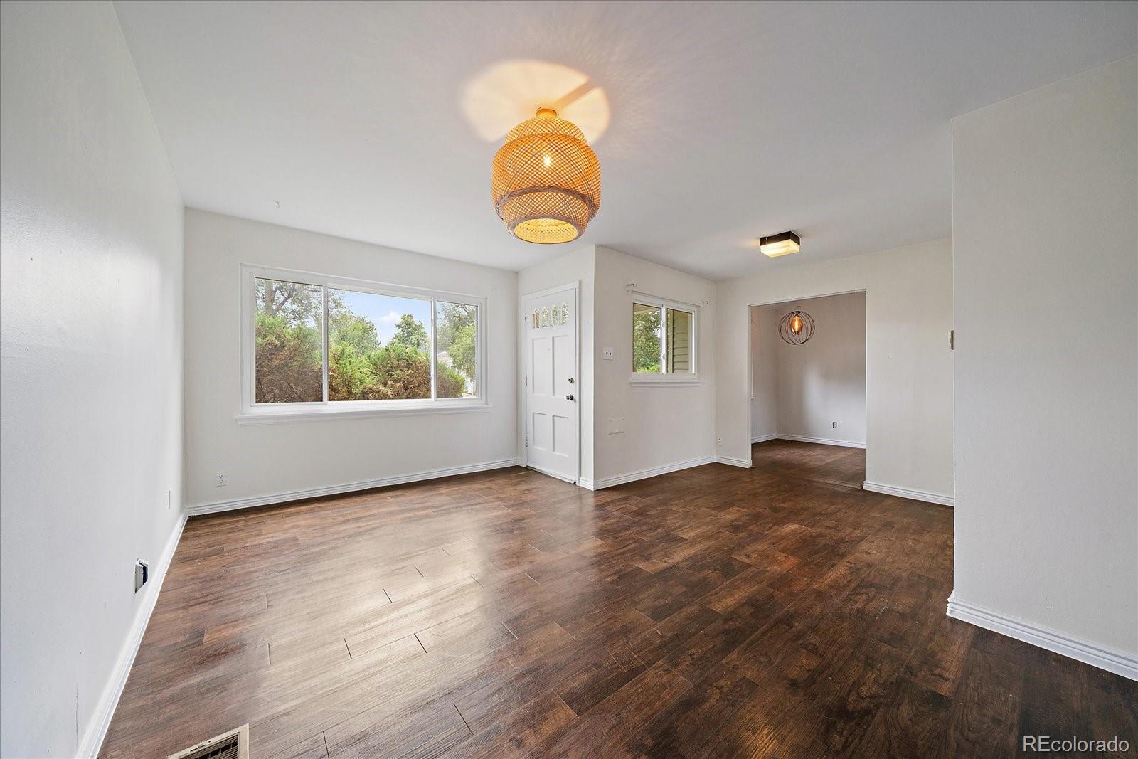 1909 Iola Street, Aurora, CO, 80010 3 1909 Iola Street