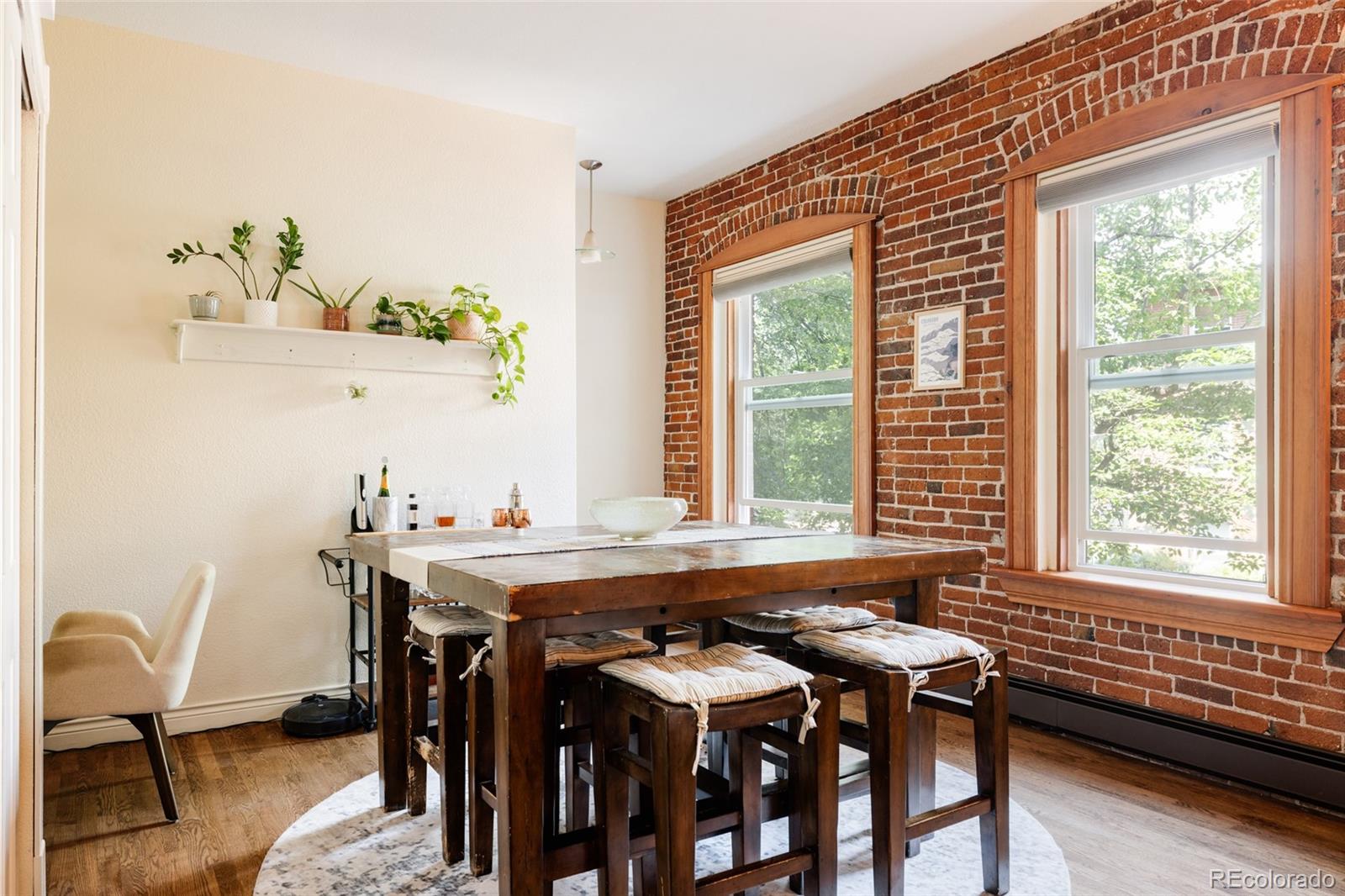 3249 W Fairview Place 111