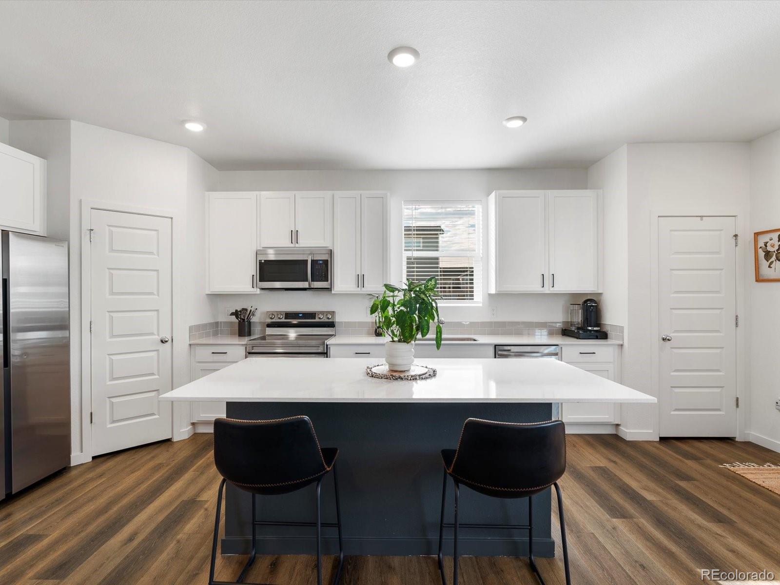 503 S Rollie Avenue 10A