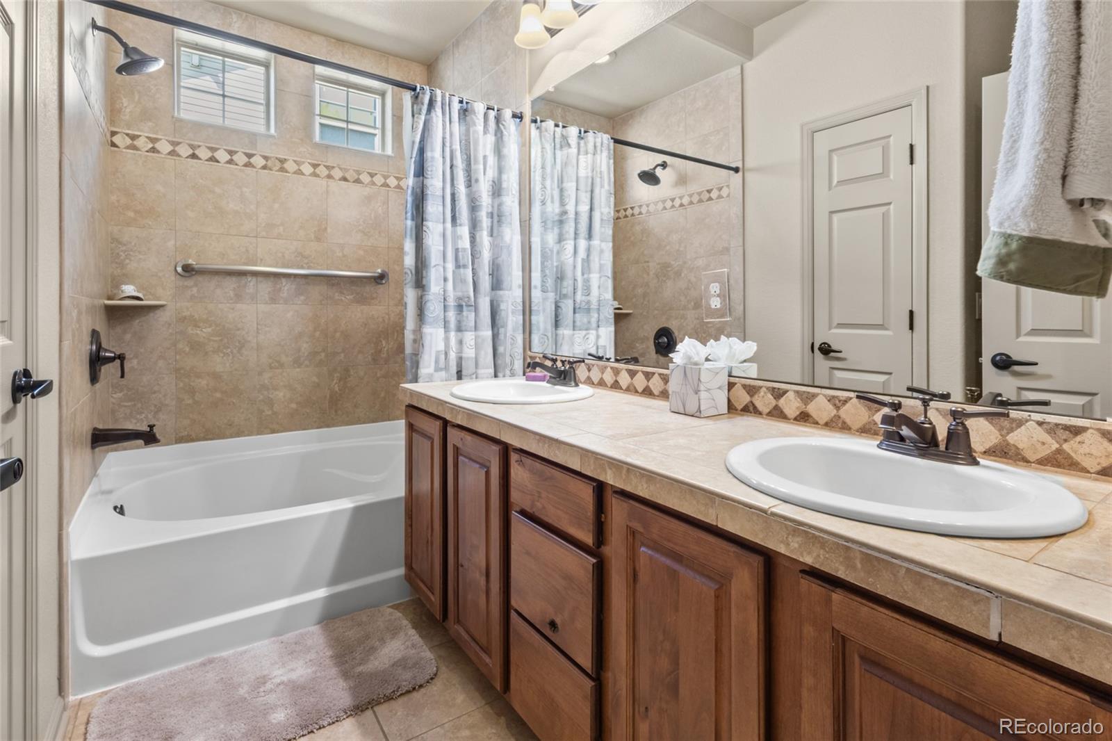 5470 Ensenada Street