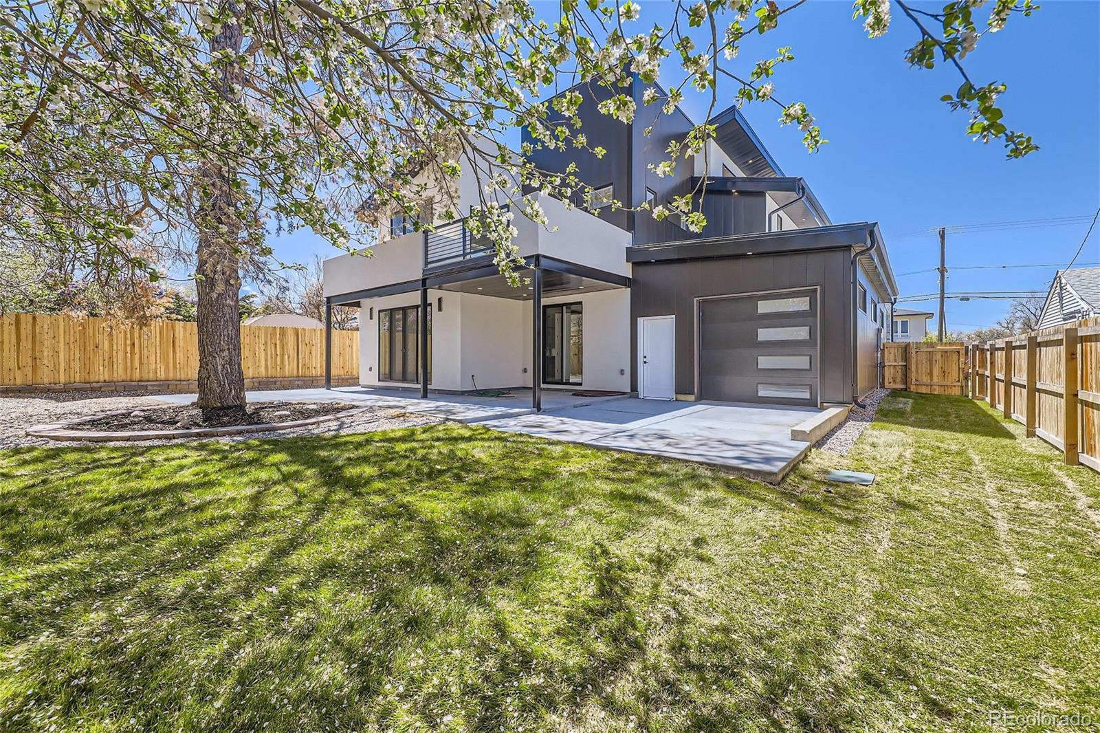 3212 S Dahlia Street, Denver, CO, 80222 3 3212 S Dahlia Street