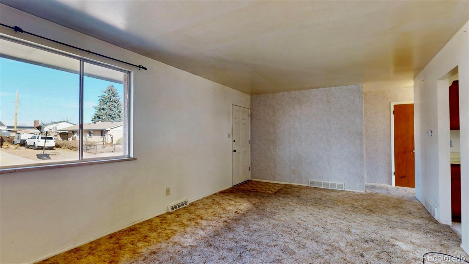 7464 W Louisiana Avenue