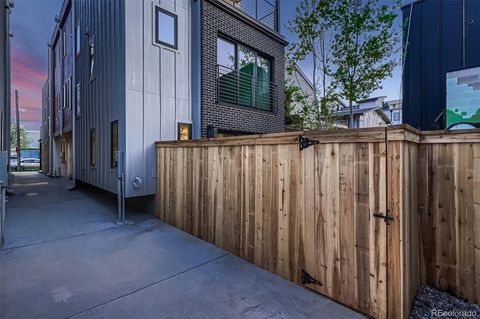 Single Family Residence in Denver CO 2453 Lawrence Street 24.jpg