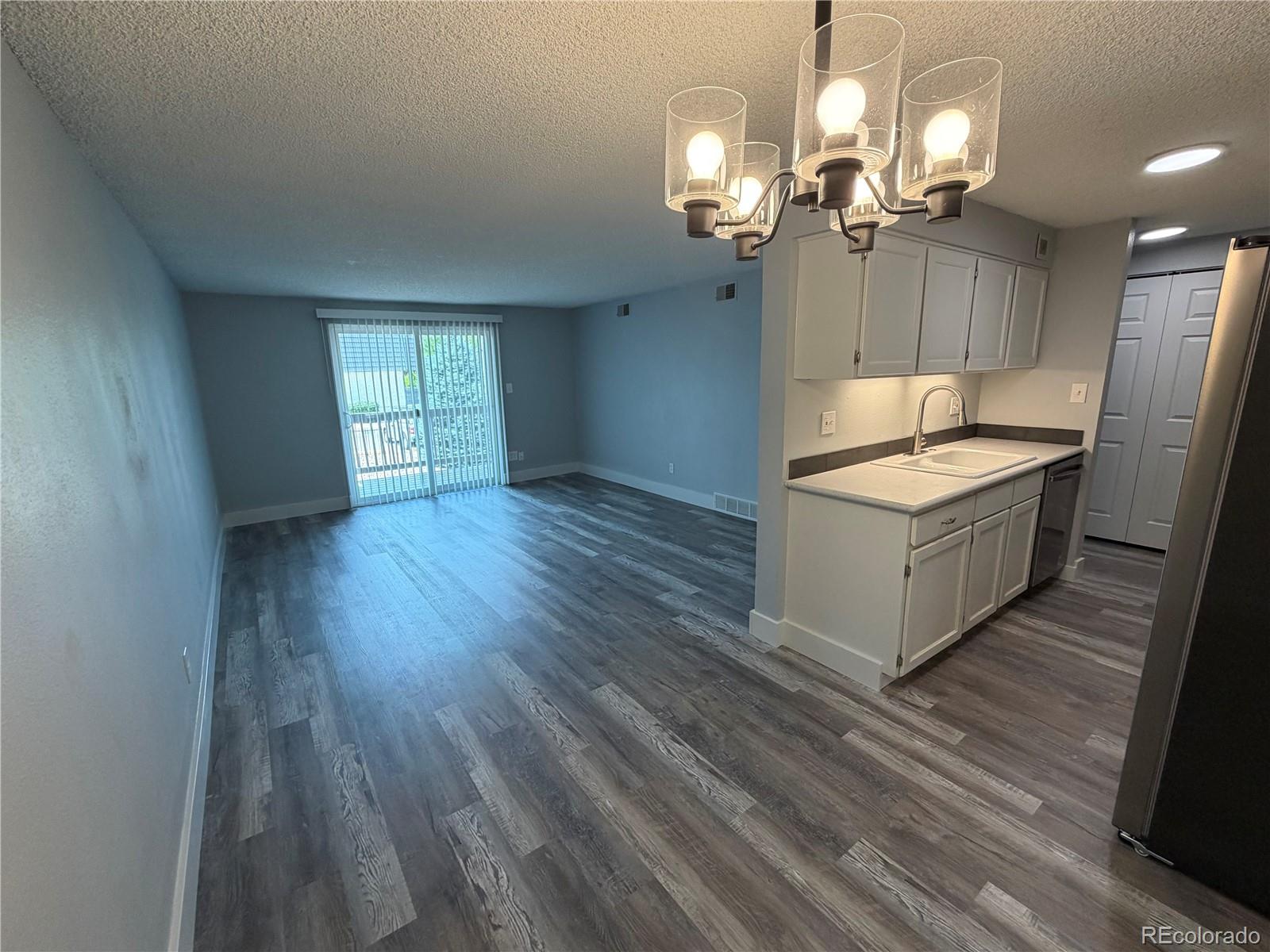 209 E Highline Circle 202