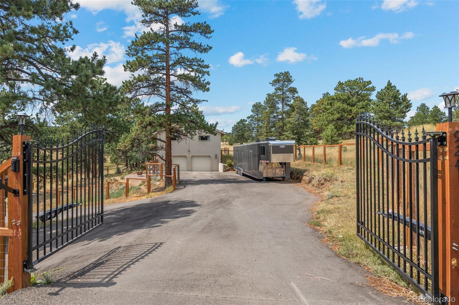 924 Bluebird Drive