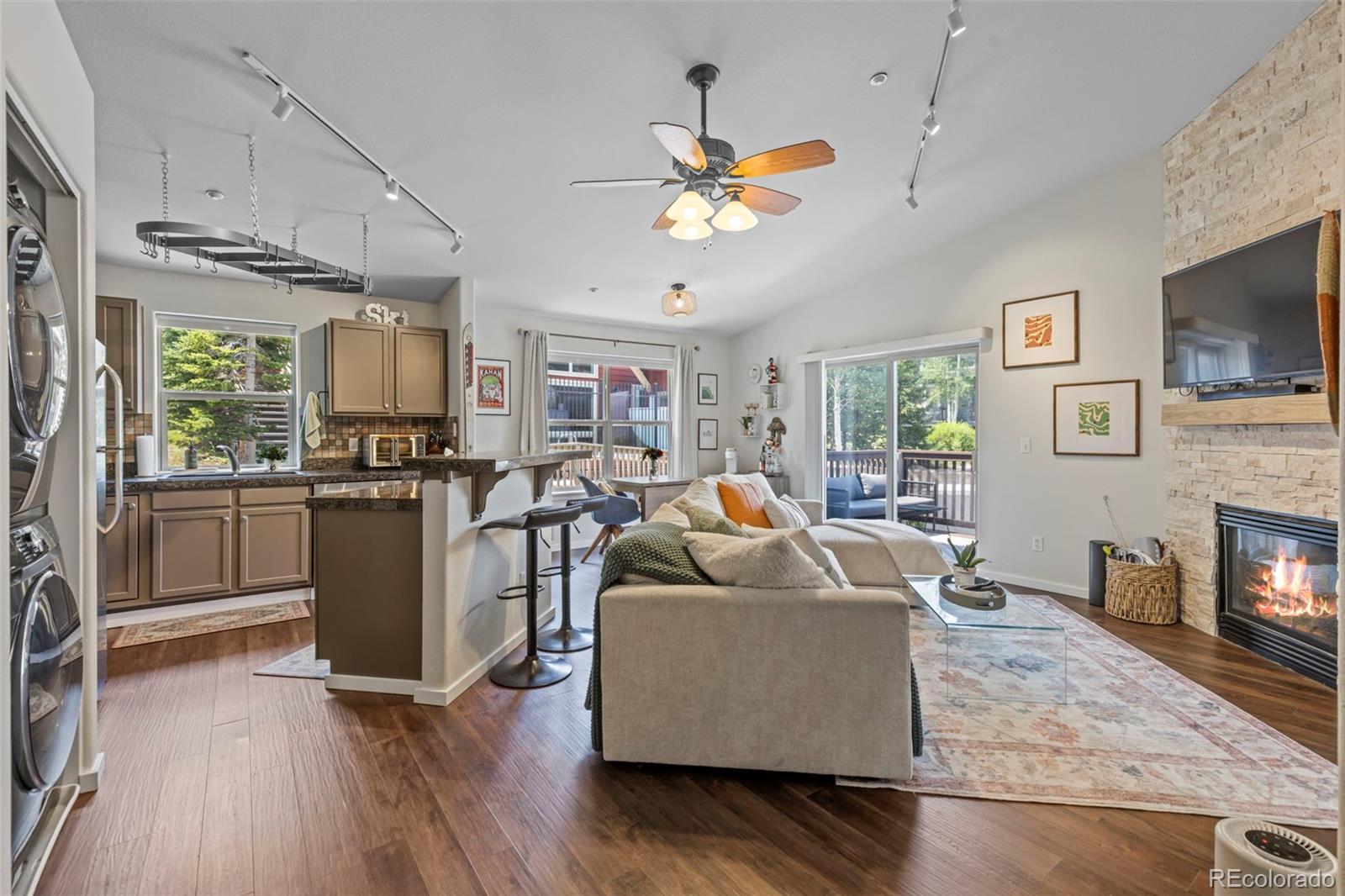 140 Wildernest Court 104