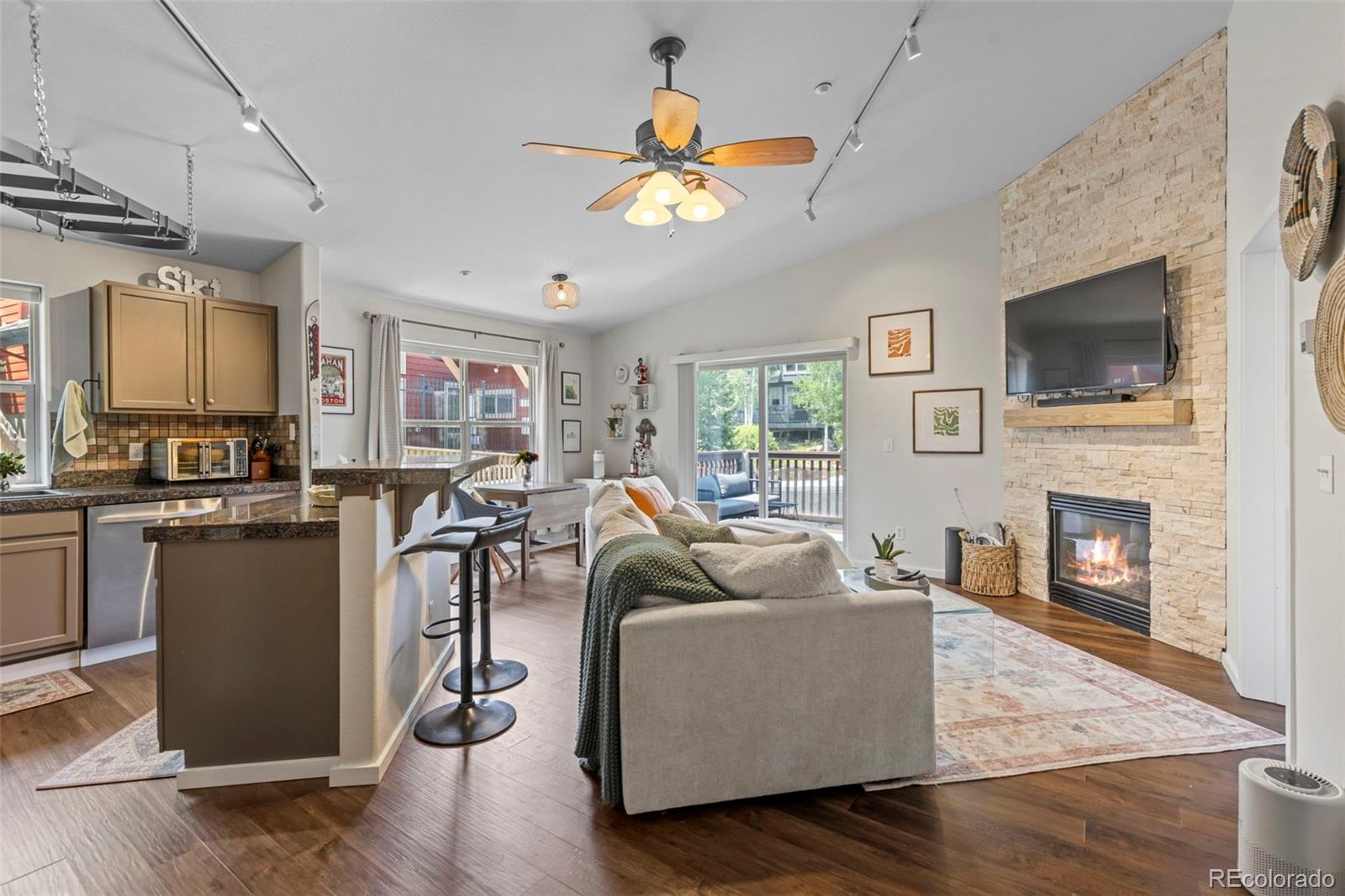 140 Wildernest Court 104