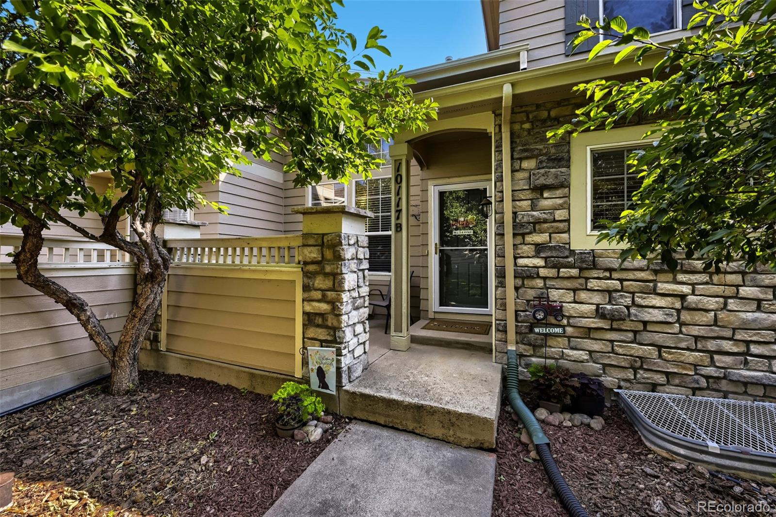 10117 Grove Loop B