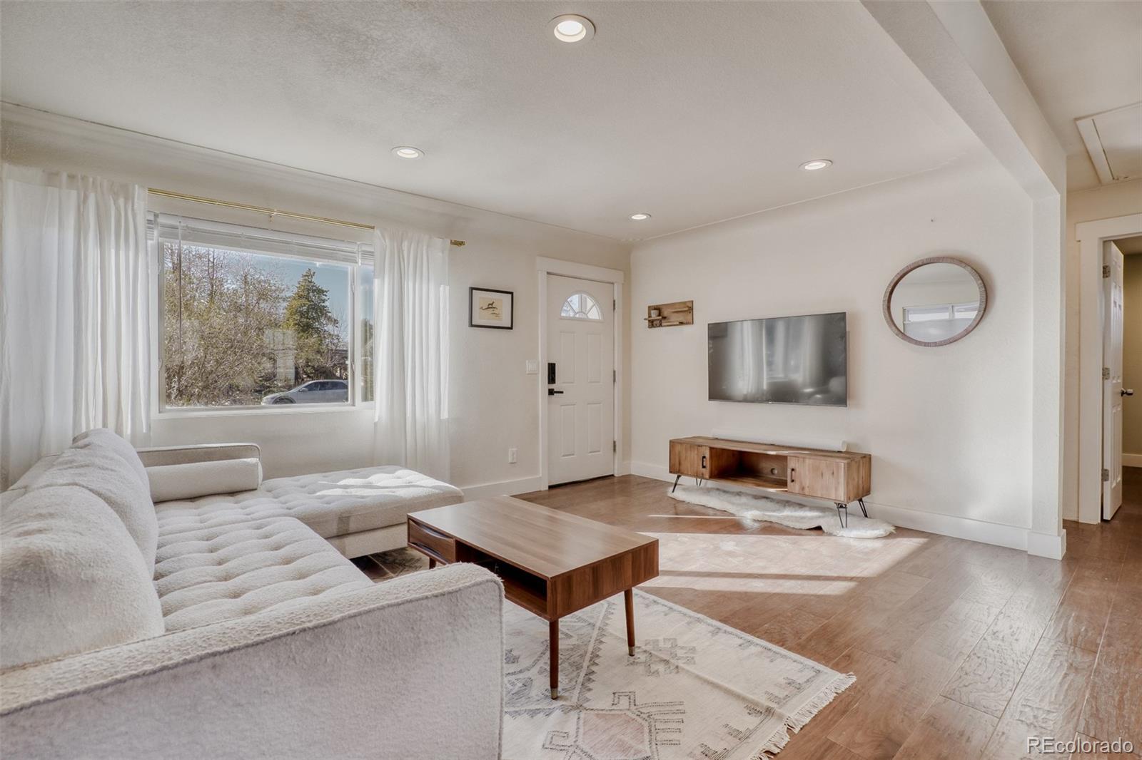 1320 S Tennyson Street