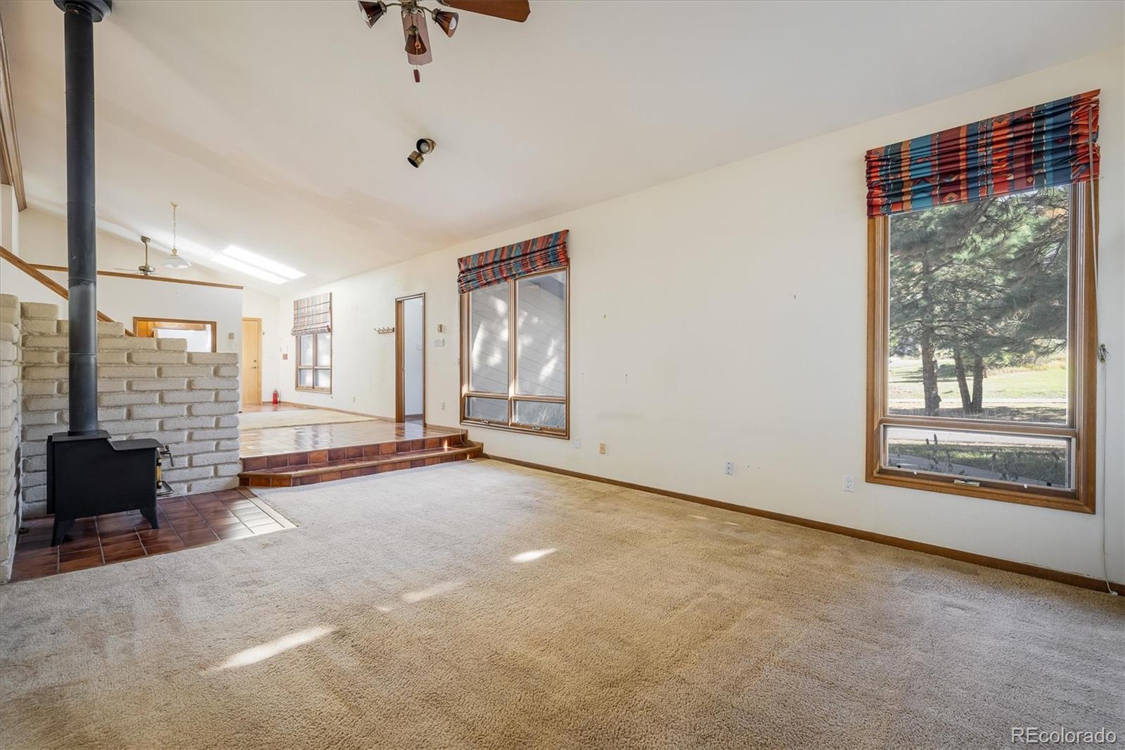 6643 Roxborough Drive