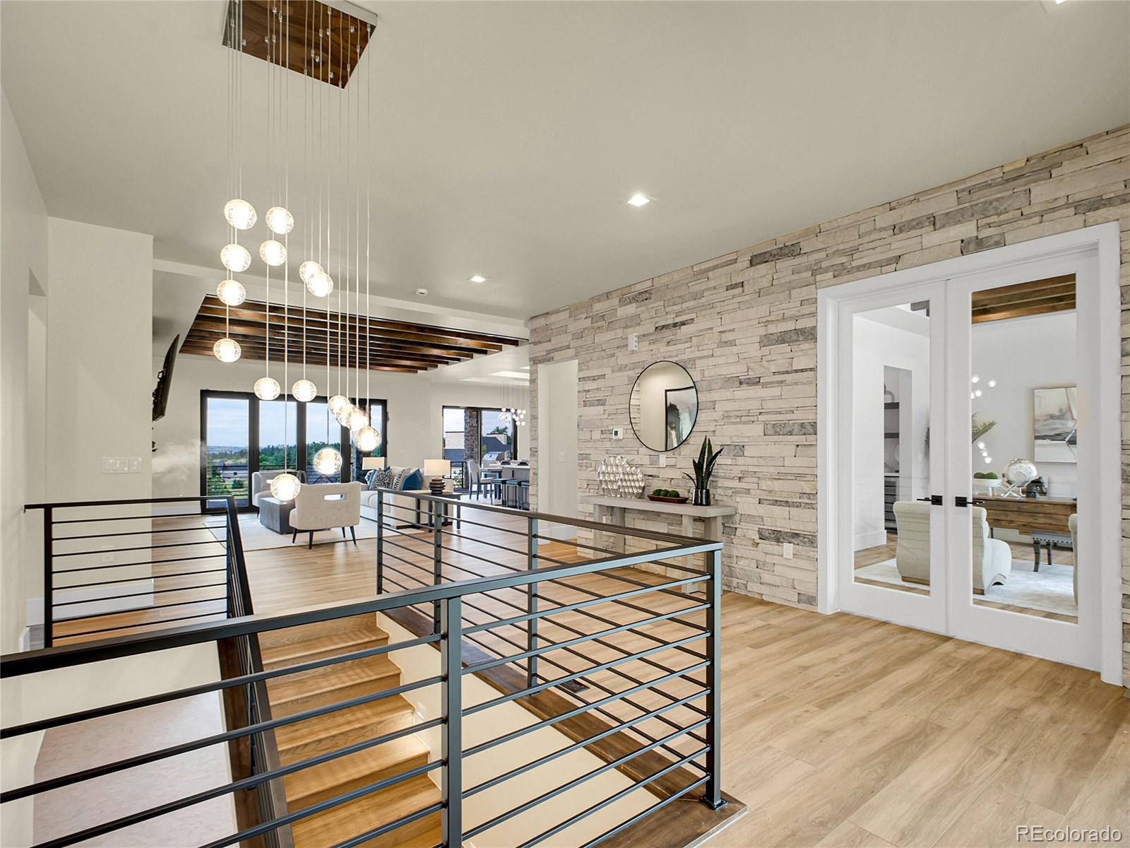 1555 Arrowpoint Court