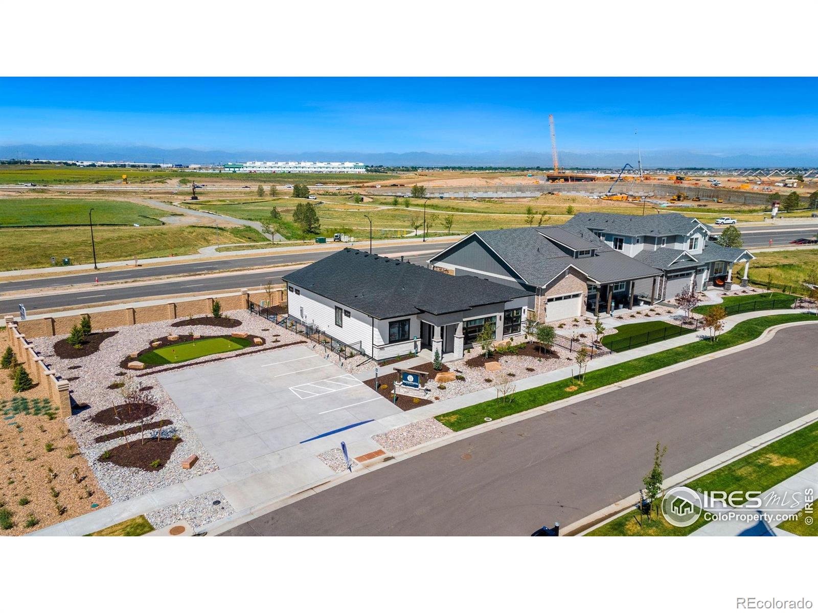 3631 N Buchanan Court