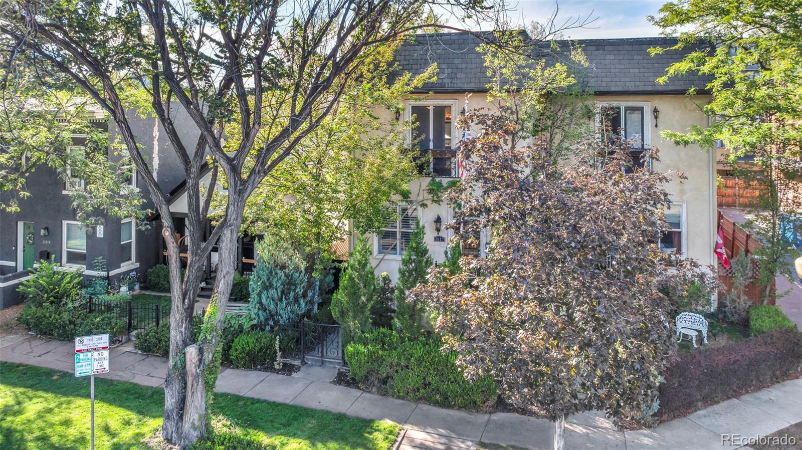 2527 Tremont Place