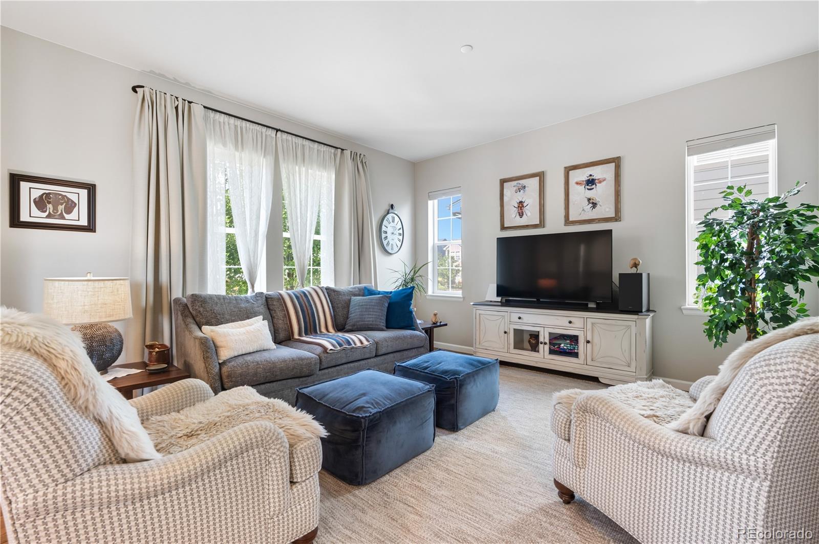 10074 Flower Street