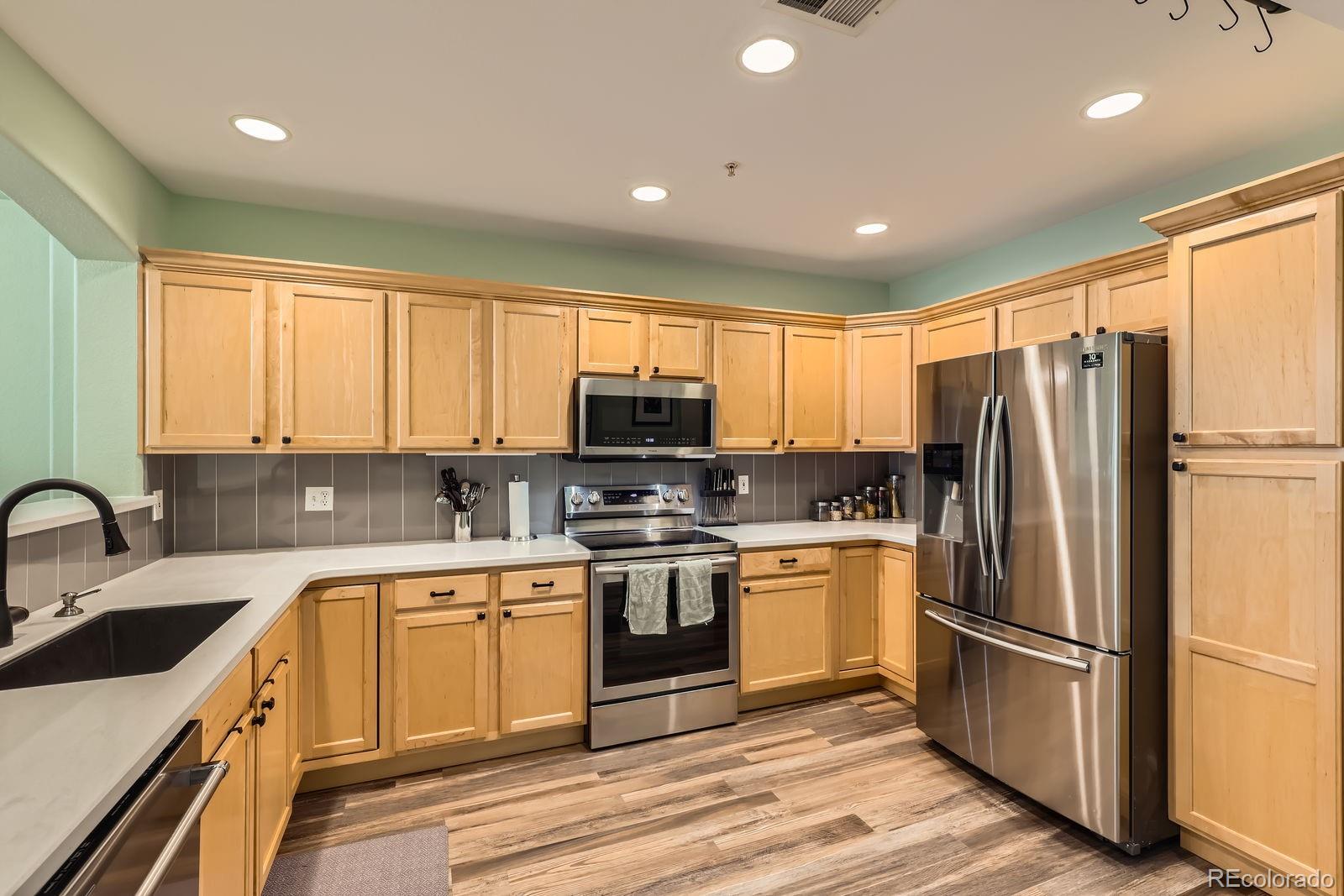 1727 N Pearl Street 107