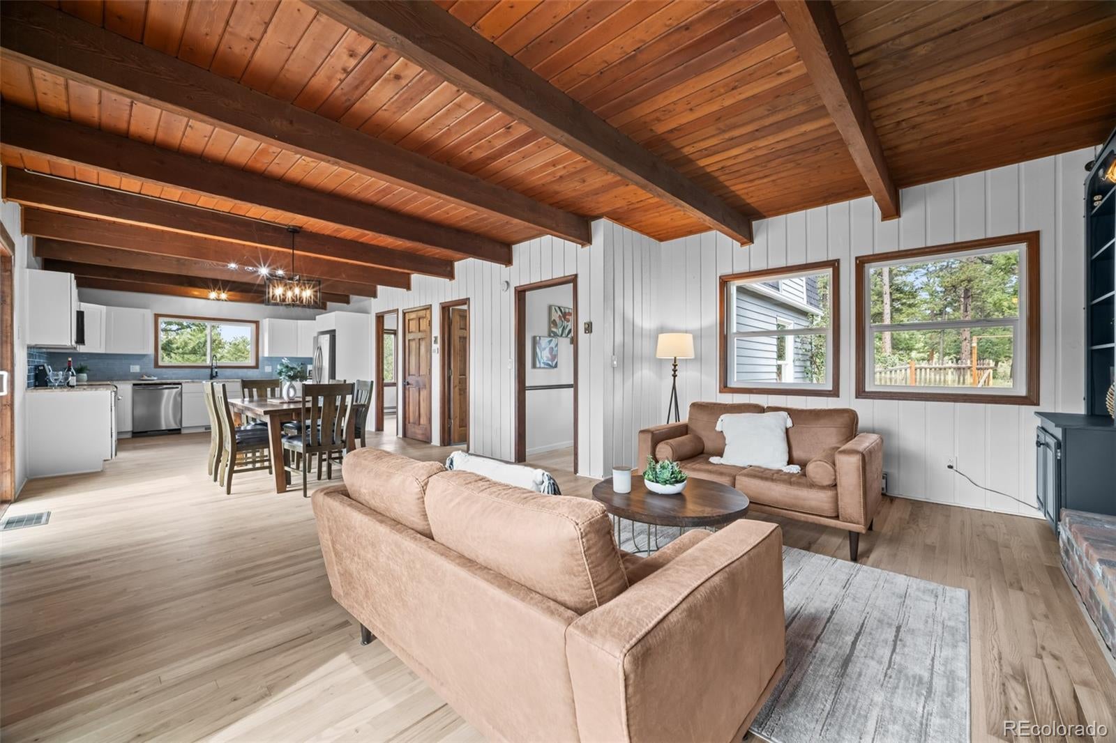 1231 Nova Road