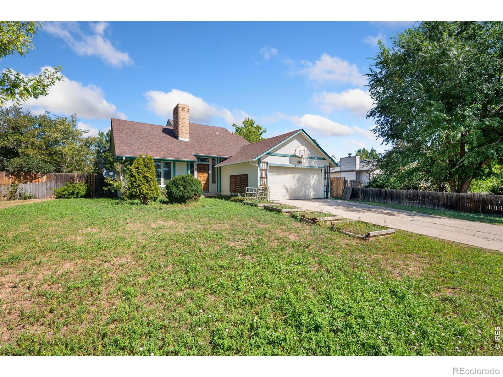 2124 Ayrshire Drive