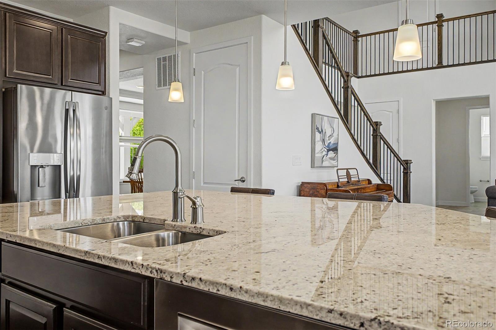 6982 Hyland Hills Street