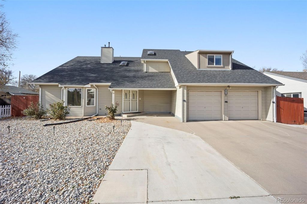 Photo of 155 S Jay Street, Lakewood, CO 80226 (MLS # 5318382)