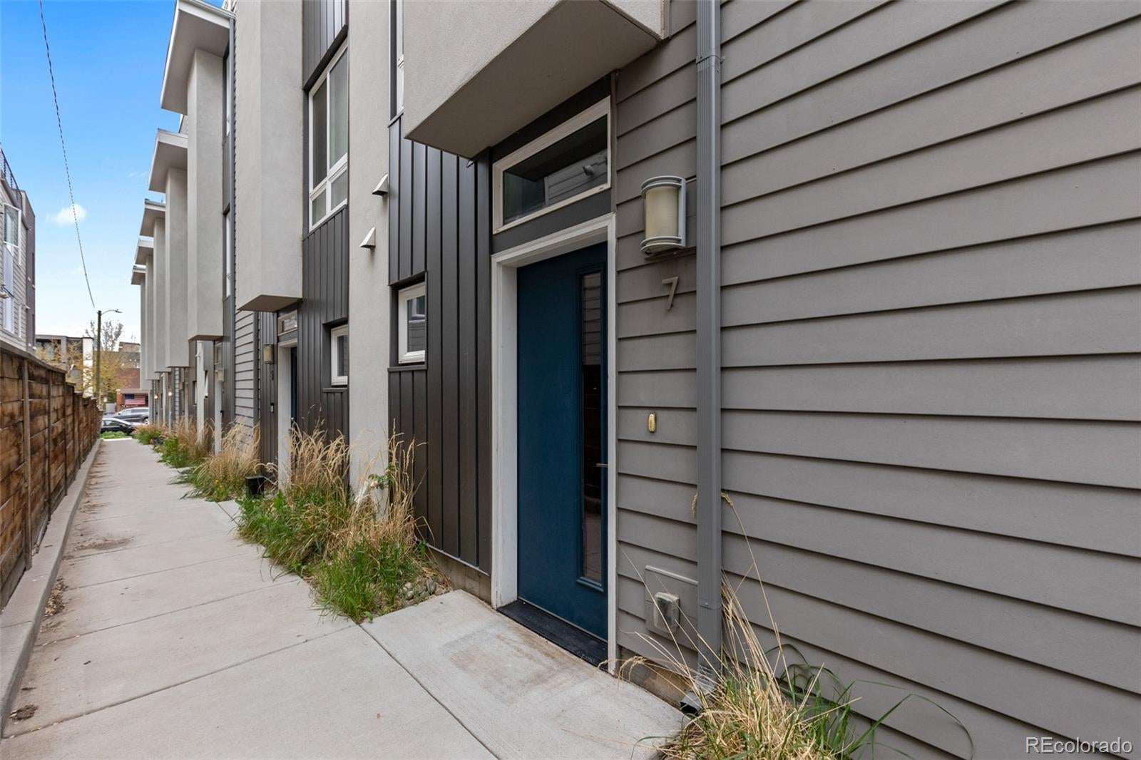 2725 W 25th Avenue 7