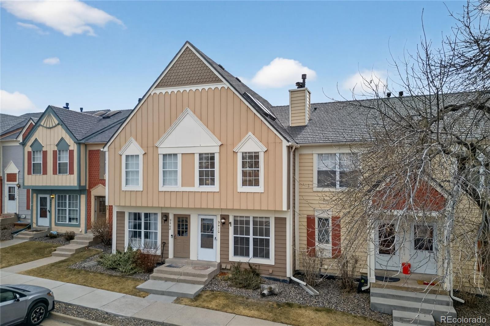 9410 W Ontario Drive