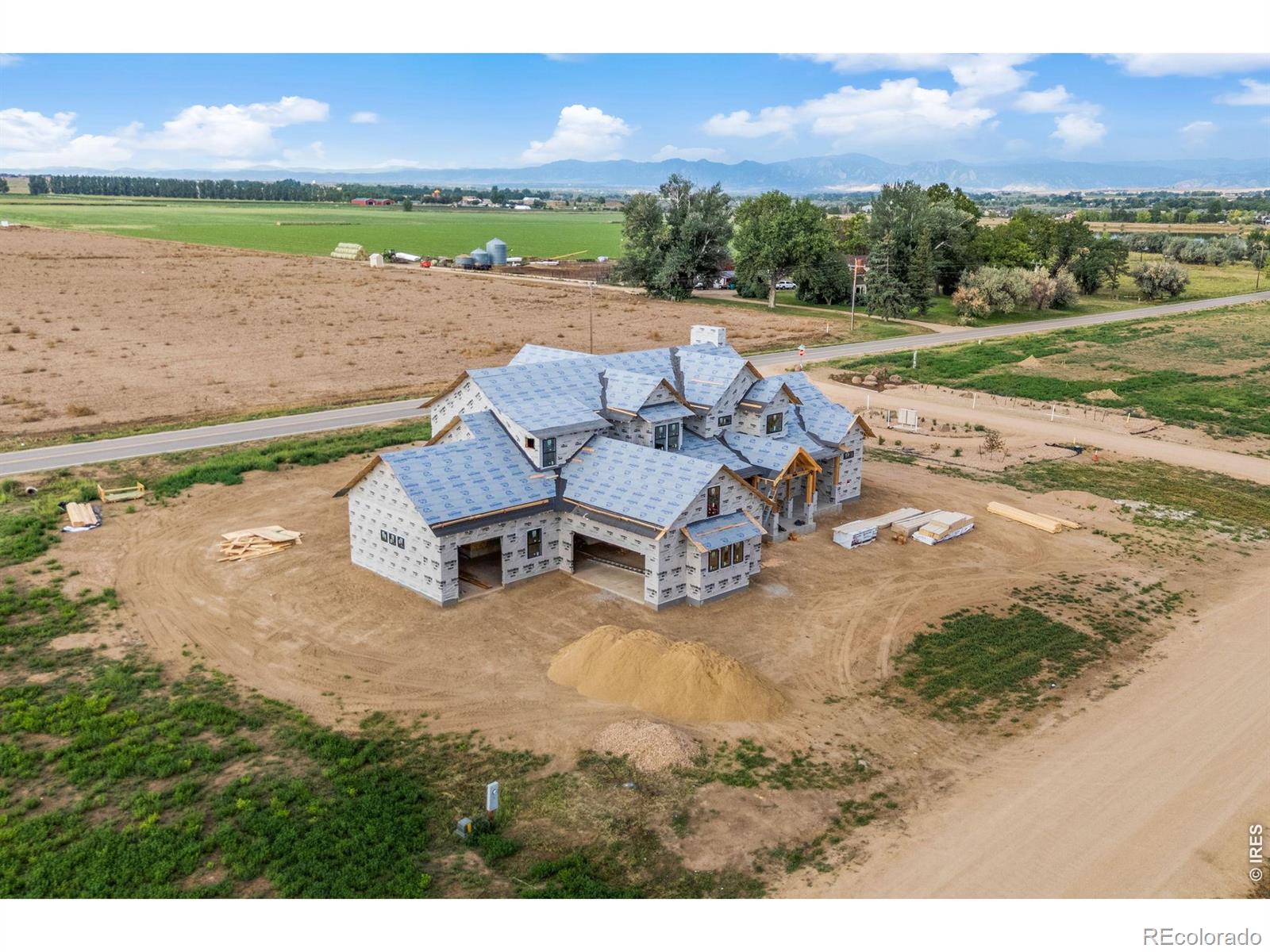 1850 Country Drive