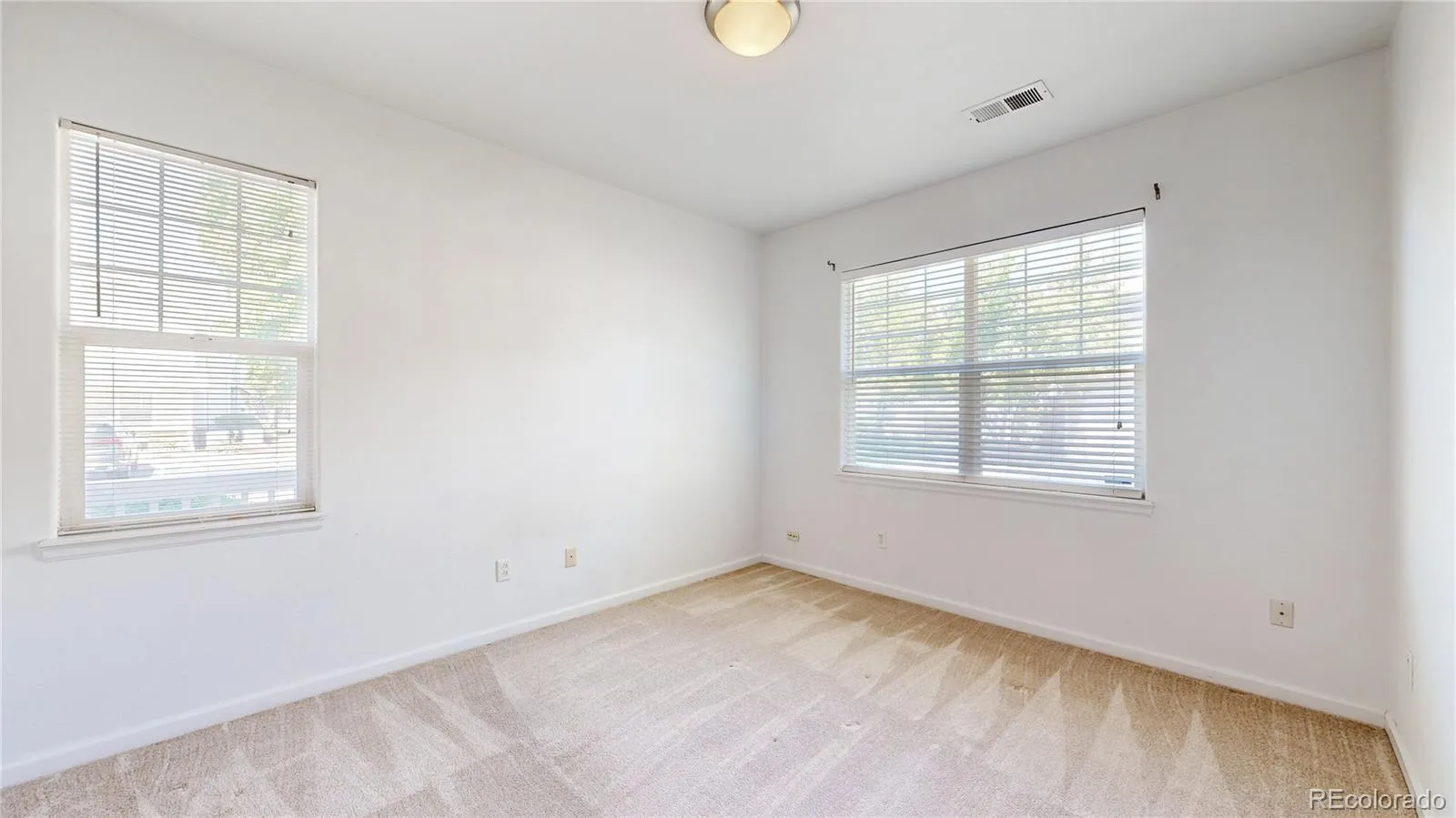 Evans, Colorado 80620, United States, 2 Bedrooms Bedrooms, ,2 BathroomsBathrooms,Residential,Active,131138