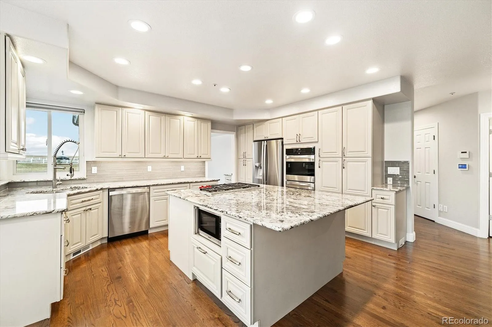 Brighton, Colorado 80602, United States, 5 Bedrooms Bedrooms, ,4 BathroomsBathrooms,Residential,Active,179109