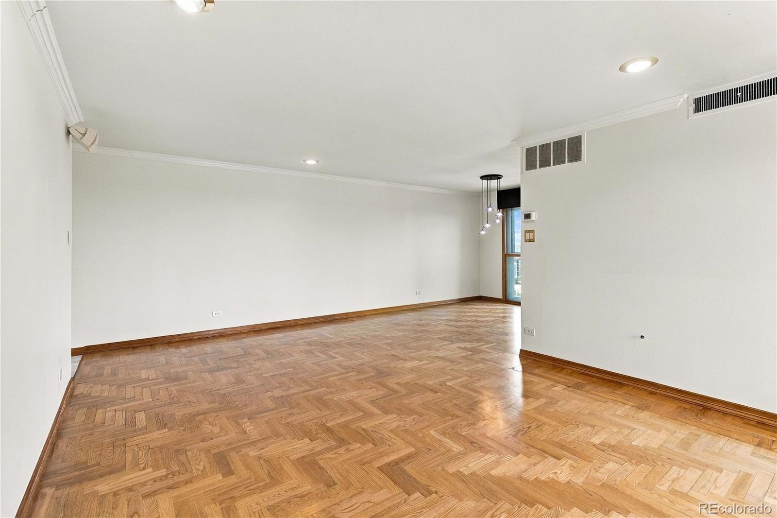 130 N Pearl Street 1701