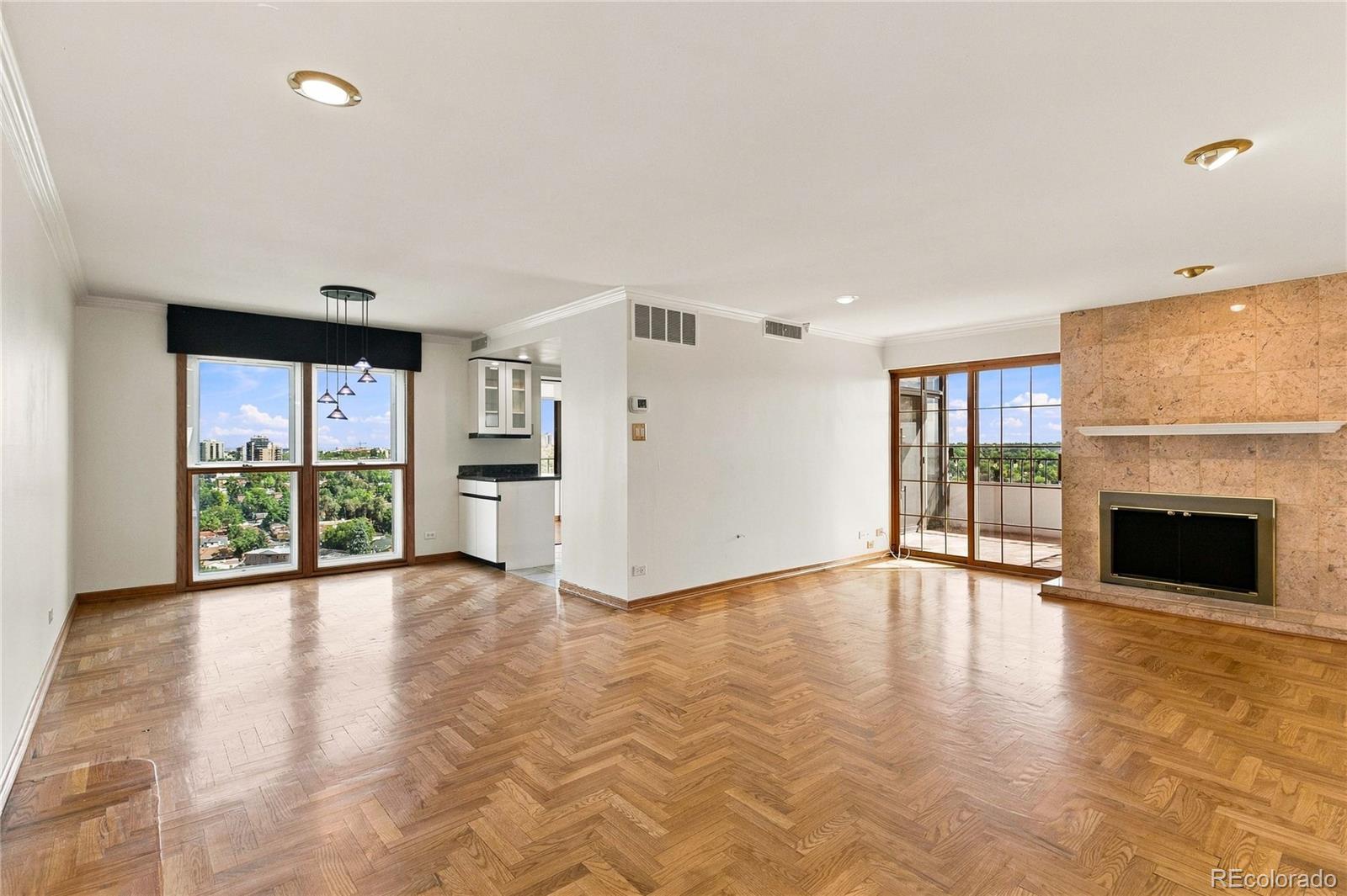 130 N Pearl Street 1701