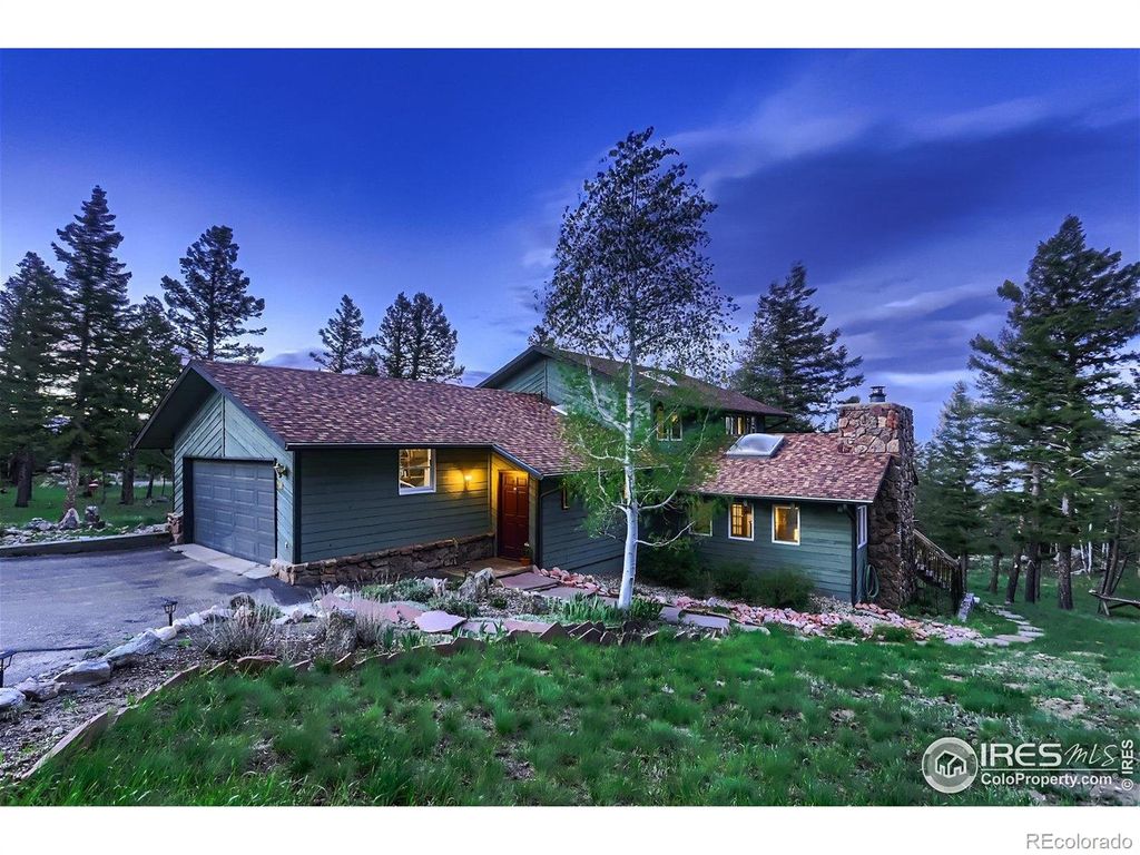 Photo of 124 Deer Trail Circle, Boulder, CO 80302 (MLS # IR1049092)
