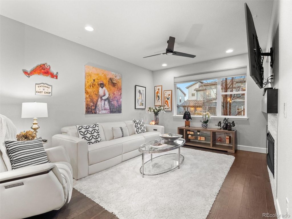 Photo of 7215 W Evans Avenue, Lakewood, CO 80227 (MLS # 2537398)