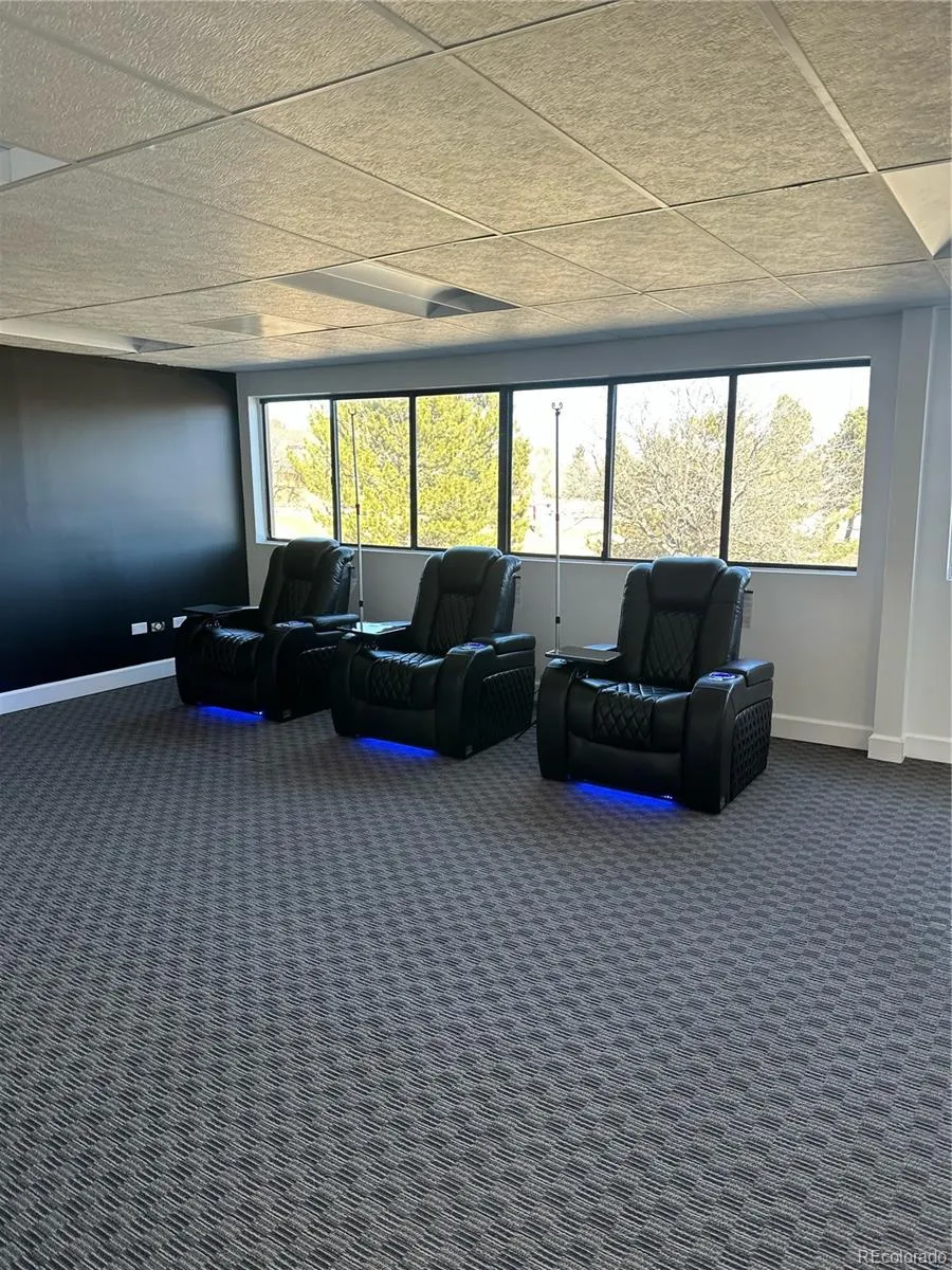 Centennial, Colorado 80112, United States, ,Commercial,Active,239049