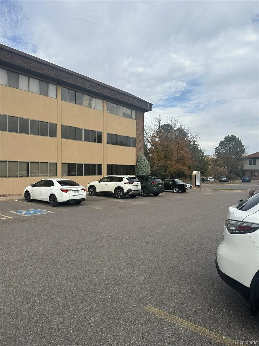 Centennial, Colorado 80112, United States, ,Commercial,Active,239049