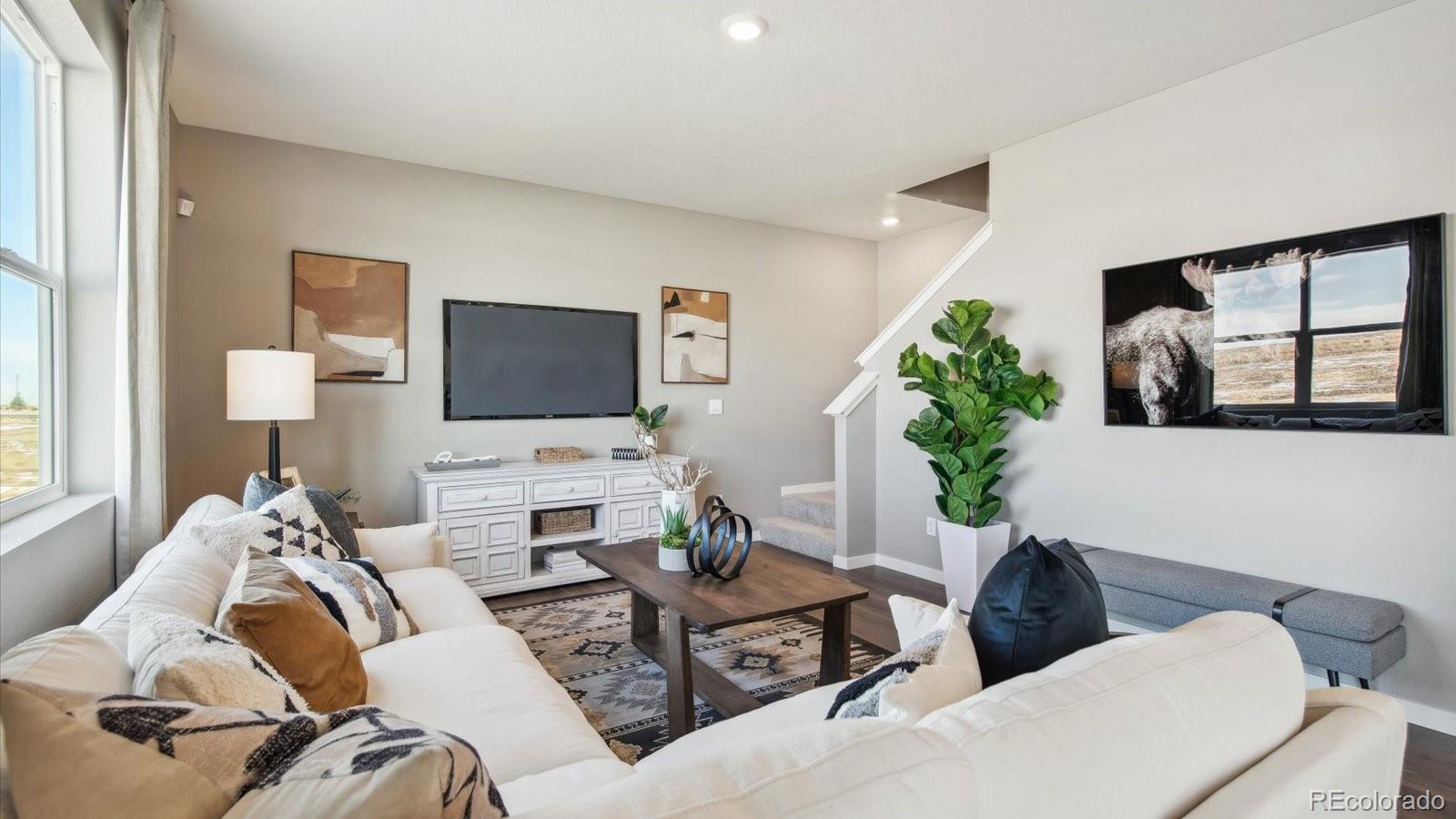 43065 Kawana Gulch Street