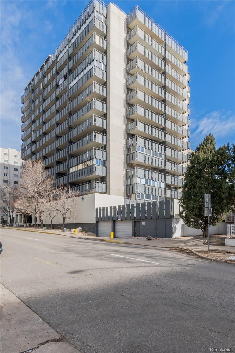 790 N Washington Street 706