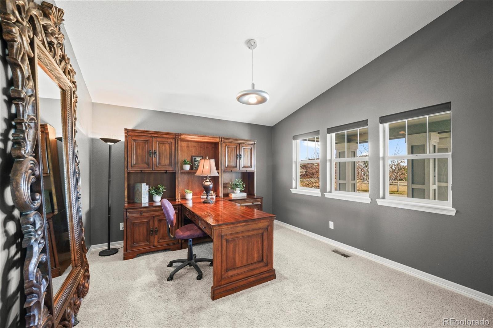 8149 S Blackstone Parkway