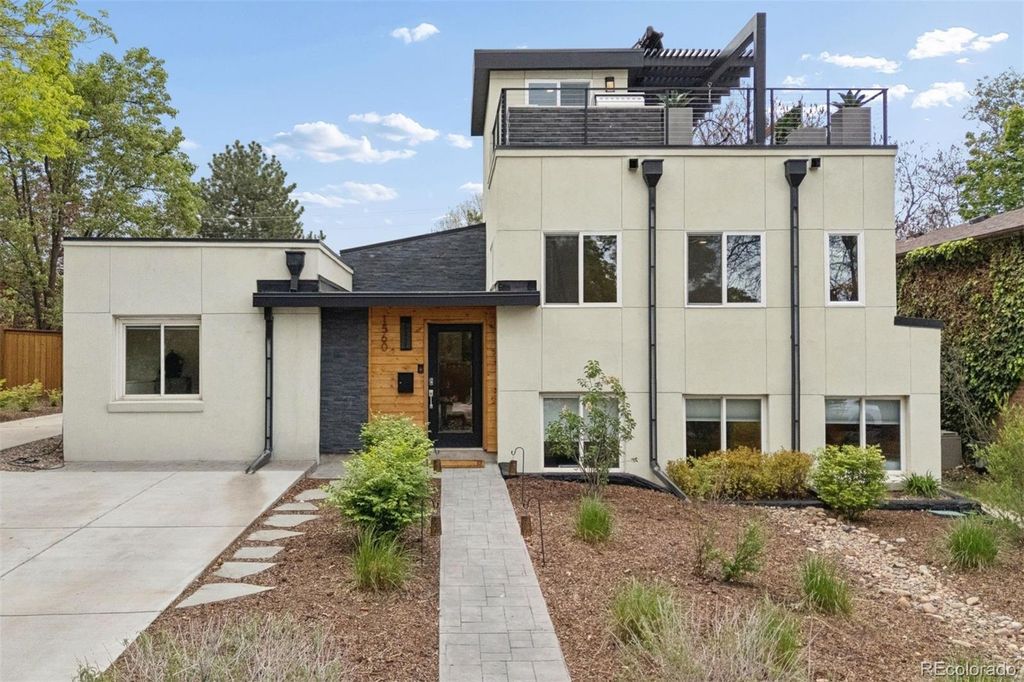 Photo of 1560 Kearney Street, Denver, CO 80220 (MLS # 7603359)