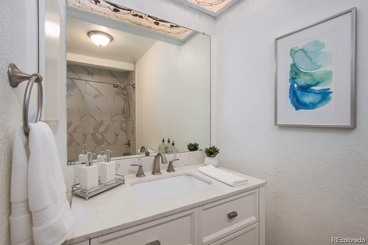 8260 Washington Street 78